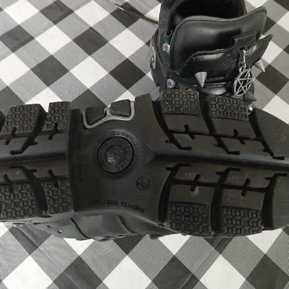 New Rock Black Leather Spiked Ankle Boots-110-S Euro size 40 US / 9.5 Womens US - Picture 8 of 14